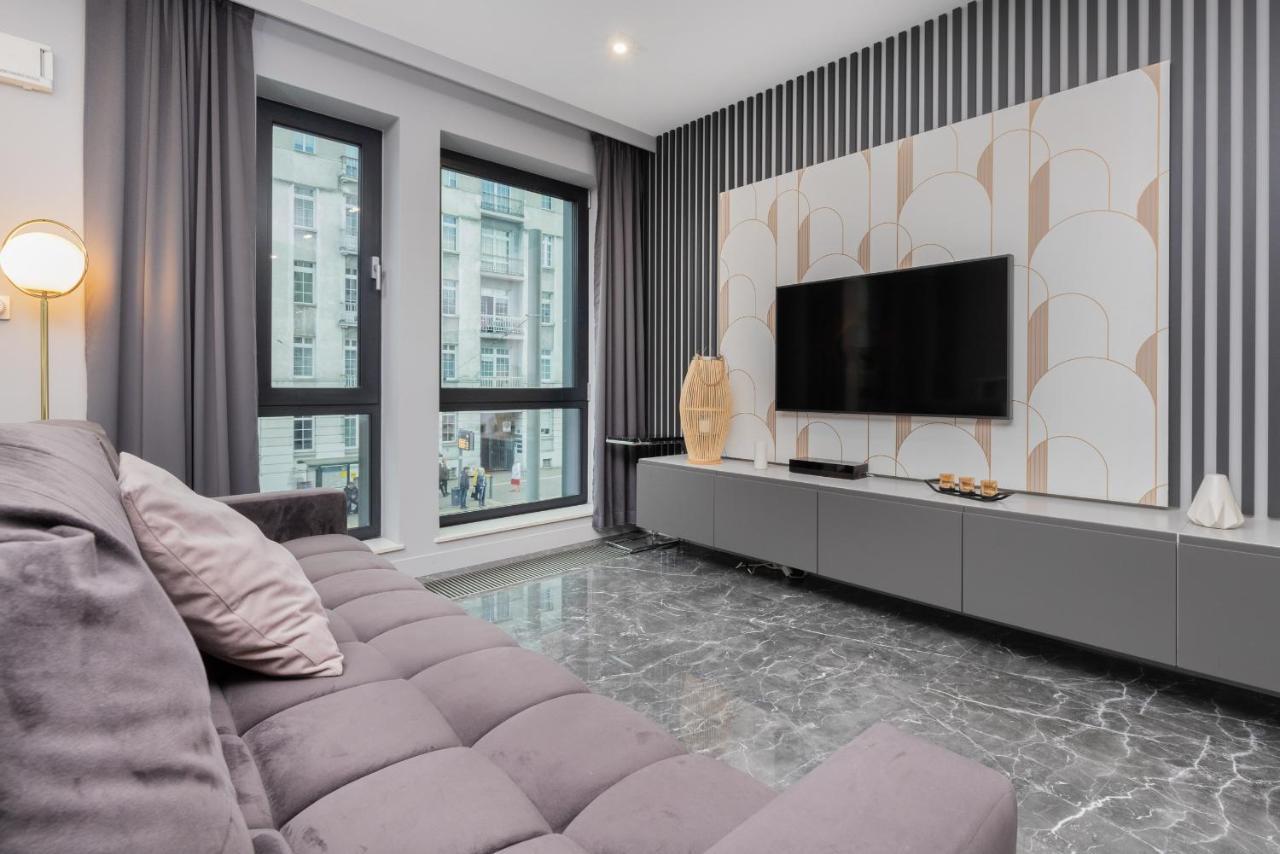 Luxurious Apartment With Two Bedrooms And Parking In Gdynia By Noclegi Renters Zewnętrze zdjęcie